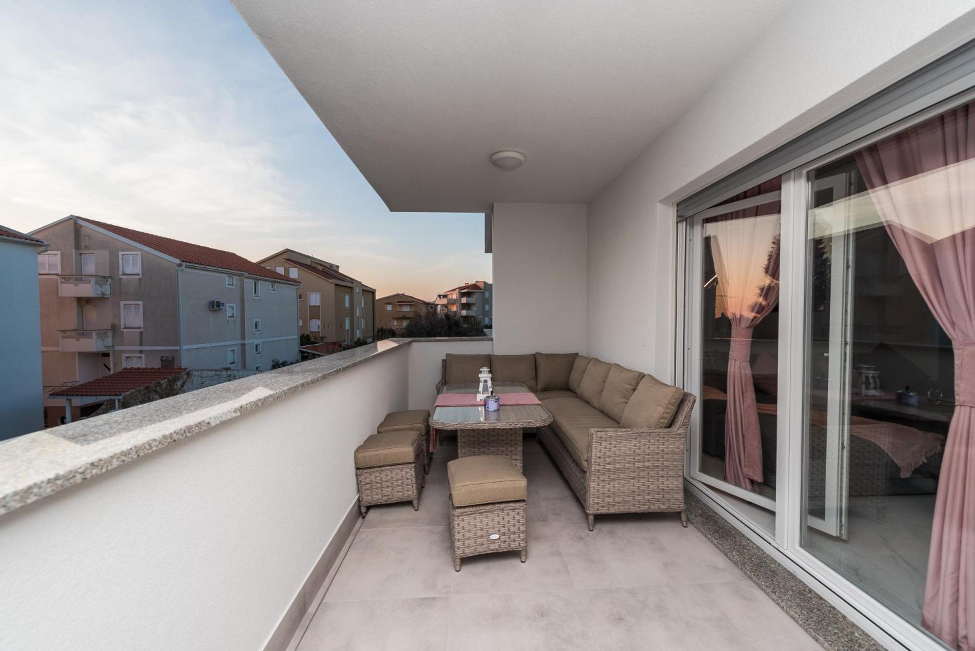 Villa Jana Luxury Apartments 诺瓦利娅 客房 照片