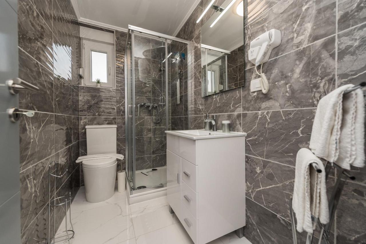 Villa Jana Luxury Apartments 诺瓦利娅 外观 照片